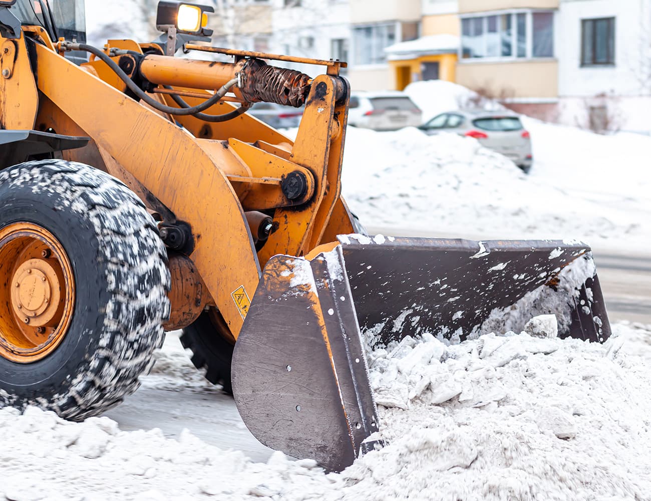 Brøyting og strøing